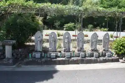 唯稱寺(滋賀県)