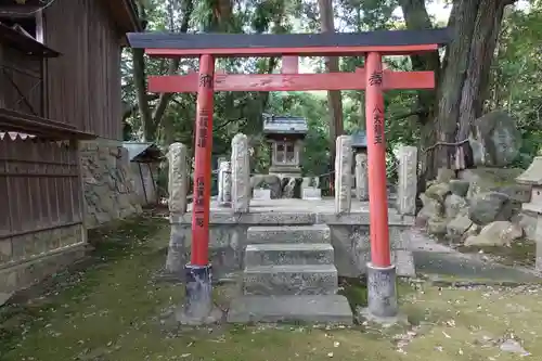 多聞院の末社・摂社