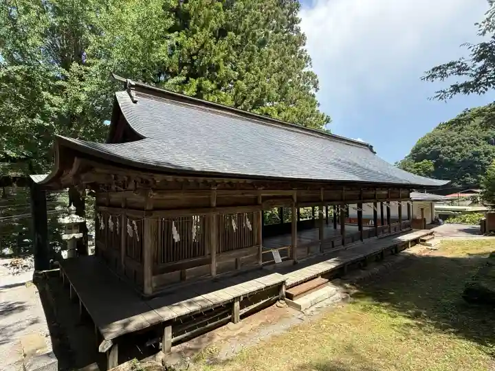 諏訪大社上社前宮(長野県)