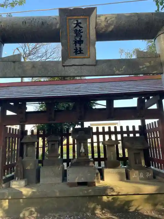狭山八幡神社の{uncategorized: "未分類", other: "その他", undefined: "問題あり", building: "その他建物", grave: "お墓", sacred_gate: "鳥居", guardian: "狛犬", statue: "像", buddha: "仏像", history: "歴史", nature: "自然", garden: "庭園", animal: "動物", pagoda: "塔", temizu: "手水舎", mountain_gate: "山門・神門", sanctuary: "本殿・本堂", subordinate: "末社・摂社", art: "芸術", scenery: "景色", jizo: "地蔵", ema: "絵馬", goshuin: "御朱印", omikuji: "おみくじ", items: "授与品その他", amulet: "お守り", goshuincho: "御朱印帳", eats: "食事", festival: "お祭り", votive_dance: "神楽", shichigosan: "七五三参", wedding: "結婚式", experience: "体験その他", initially: "初詣", around: "周辺", anti_infection: "感染症対策"}