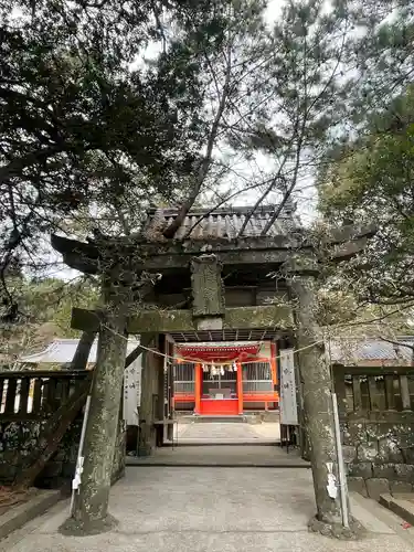 八幡奈多宮の鳥居