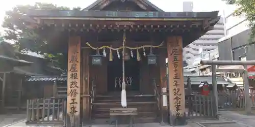 富士浅間神社の本殿・本堂