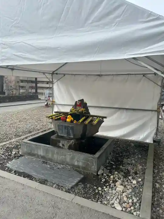 榴岡天満宮の{uncategorized: "未分類", other: "その他", undefined: "問題あり", building: "その他建物", grave: "お墓", sacred_gate: "鳥居", guardian: "狛犬", statue: "像", buddha: "仏像", history: "歴史", nature: "自然", garden: "庭園", animal: "動物", pagoda: "塔", temizu: "手水舎", mountain_gate: "山門・神門", sanctuary: "本殿・本堂", subordinate: "末社・摂社", art: "芸術", scenery: "景色", jizo: "地蔵", ema: "絵馬", goshuin: "御朱印", omikuji: "おみくじ", items: "授与品その他", amulet: "お守り", goshuincho: "御朱印帳", eats: "食事", festival: "お祭り", votive_dance: "神楽", shichigosan: "七五三参", wedding: "結婚式", experience: "体験その他", initially: "初詣", around: "周辺", anti_infection: "感染症対策"}