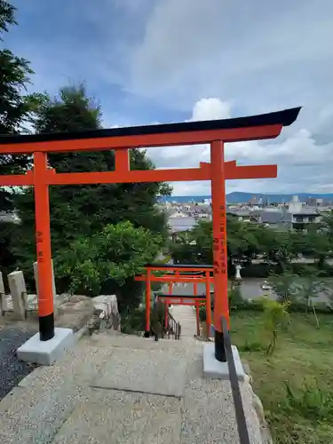 建勲神社の鳥居