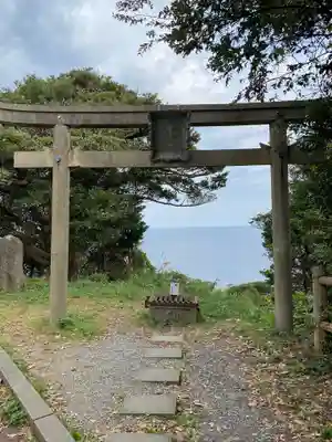 沖之御前地之御前遥拝所の鳥居