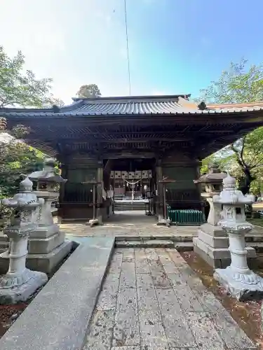 雄琴神社の{uncategorized: "未分類", other: "その他", undefined: "問題あり", building: "その他建物", grave: "お墓", sacred_gate: "鳥居", guardian: "狛犬", statue: "像", buddha: "仏像", history: "歴史", nature: "自然", garden: "庭園", animal: "動物", pagoda: "塔", temizu: "手水舎", mountain_gate: "山門・神門", sanctuary: "本殿・本堂", subordinate: "末社・摂社", art: "芸術", scenery: "景色", jizo: "地蔵", ema: "絵馬", goshuin: "御朱印", omikuji: "おみくじ", items: "授与品その他", amulet: "お守り", goshuincho: "御朱印帳", eats: "食事", festival: "お祭り", votive_dance: "神楽", shichigosan: "七五三参", wedding: "結婚式", experience: "体験その他", initially: "初詣", around: "周辺", anti_infection: "感染症対策"}