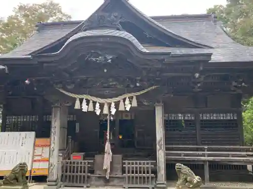 鳴雷神社の本殿・本堂