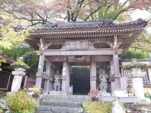 富貴寺の山門