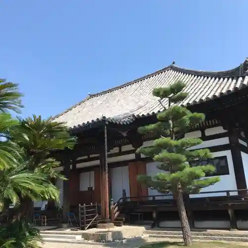 法華寺の本殿