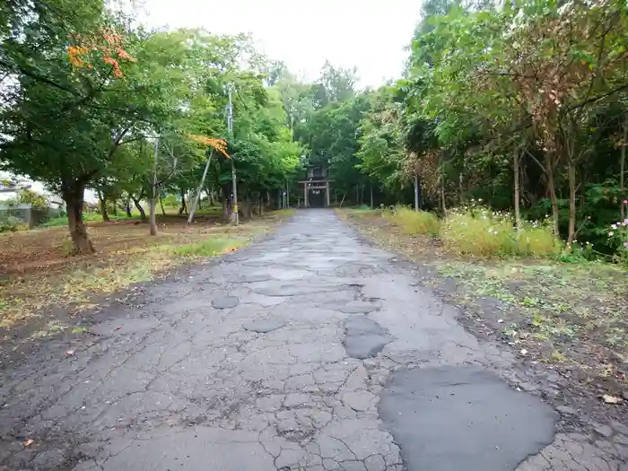 熊碓神社の建物その他