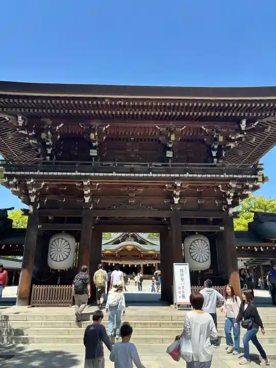 寒川神社の{uncategorized: "未分類", other: "その他", undefined: "問題あり", building: "その他建物", grave: "お墓", sacred_gate: "鳥居", guardian: "狛犬", statue: "像", buddha: "仏像", history: "歴史", nature: "自然", garden: "庭園", animal: "動物", pagoda: "塔", temizu: "手水舎", mountain_gate: "山門・神門", sanctuary: "本殿・本堂", subordinate: "末社・摂社", art: "芸術", scenery: "景色", jizo: "地蔵", ema: "絵馬", goshuin: "御朱印", omikuji: "おみくじ", items: "授与品その他", amulet: "お守り", goshuincho: "御朱印帳", eats: "食事", festival: "お祭り", votive_dance: "神楽", shichigosan: "七五三参", wedding: "結婚式", experience: "体験その他", initially: "初詣", around: "周辺", anti_infection: "感染症対策"}