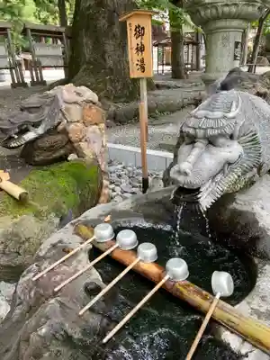 諏訪大社下社秋宮(長野県)