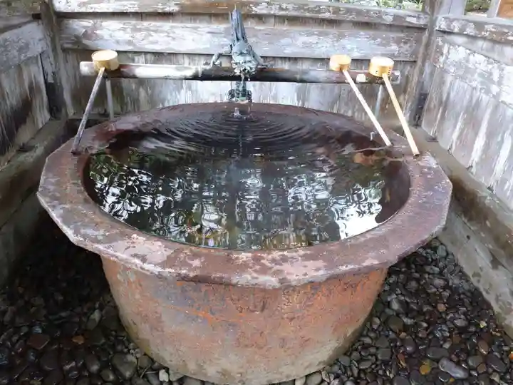 宇良神社(浦嶋神社)の手水舎