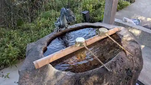 許波多神社（五ケ庄鎮座）の手水舎