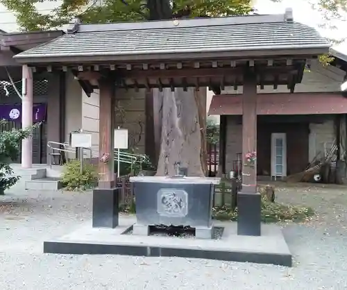 日野八坂神社の手水舎