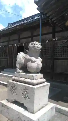 闇無浜神社の狛犬