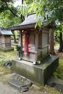 成合春日神社の末社・摂社