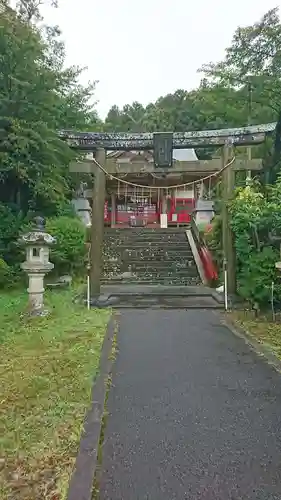 飯野川亀ヶ森八幡神社の鳥居