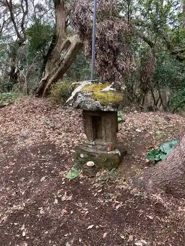 天御中主神社の末社