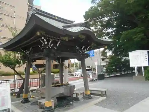 白旗神社の手水舎