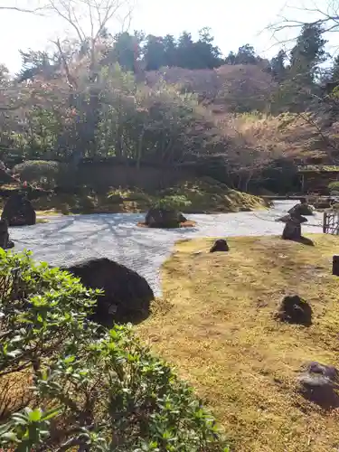 円通院の庭園