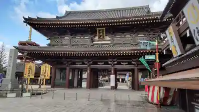 川崎大師（平間寺）の山門・神門