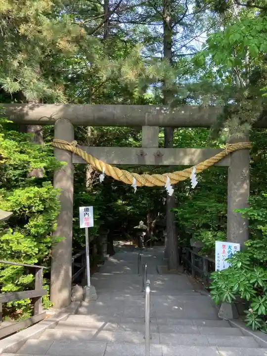 白石神社の鳥居