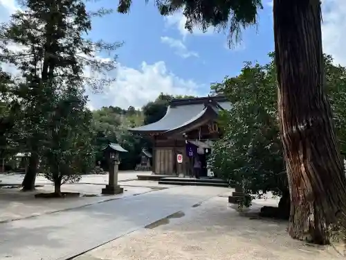 八重垣神社の{uncategorized: "未分類", other: "その他", undefined: "問題あり", building: "その他建物", grave: "お墓", sacred_gate: "鳥居", guardian: "狛犬", statue: "像", buddha: "仏像", history: "歴史", nature: "自然", garden: "庭園", animal: "動物", pagoda: "塔", temizu: "手水舎", mountain_gate: "山門・神門", sanctuary: "本殿・本堂", subordinate: "末社・摂社", art: "芸術", scenery: "景色", jizo: "地蔵", ema: "絵馬", goshuin: "御朱印", omikuji: "おみくじ", items: "授与品その他", amulet: "お守り", goshuincho: "御朱印帳", eats: "食事", festival: "お祭り", votive_dance: "神楽", shichigosan: "七五三参", wedding: "結婚式", experience: "体験その他", initially: "初詣", around: "周辺", anti_infection: "感染症対策"}