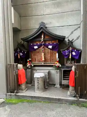北向地蔵尊の{uncategorized: "未分類", other: "その他", undefined: "問題あり", building: "その他建物", grave: "お墓", sacred_gate: "鳥居", guardian: "狛犬", statue: "像", buddha: "仏像", history: "歴史", nature: "自然", garden: "庭園", animal: "動物", pagoda: "塔", temizu: "手水舎", mountain_gate: "山門・神門", sanctuary: "本殿・本堂", subordinate: "末社・摂社", art: "芸術", scenery: "景色", jizo: "地蔵", ema: "絵馬", goshuin: "御朱印", omikuji: "おみくじ", items: "授与品その他", amulet: "お守り", goshuincho: "御朱印帳", eats: "食事", festival: "お祭り", votive_dance: "神楽", shichigosan: "七五三参", wedding: "結婚式", experience: "体験その他", initially: "初詣", around: "周辺", anti_infection: "感染症対策"}