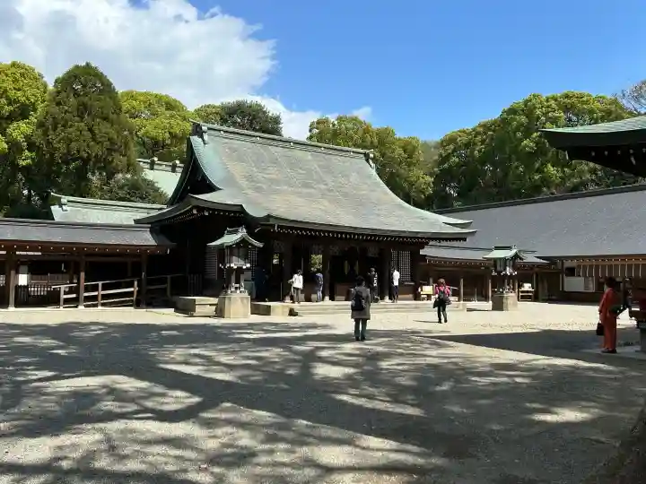 武蔵一宮氷川神社の{uncategorized: "未分類", other: "その他", undefined: "問題あり", building: "その他建物", grave: "お墓", sacred_gate: "鳥居", guardian: "狛犬", statue: "像", buddha: "仏像", history: "歴史", nature: "自然", garden: "庭園", animal: "動物", pagoda: "塔", temizu: "手水舎", mountain_gate: "山門・神門", sanctuary: "本殿・本堂", subordinate: "末社・摂社", art: "芸術", scenery: "景色", jizo: "地蔵", ema: "絵馬", goshuin: "御朱印", omikuji: "おみくじ", items: "授与品その他", amulet: "お守り", goshuincho: "御朱印帳", eats: "食事", festival: "お祭り", votive_dance: "神楽", shichigosan: "七五三参", wedding: "結婚式", experience: "体験その他", initially: "初詣", around: "周辺", anti_infection: "感染症対策"}
