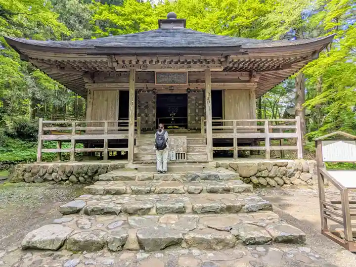 中尊寺金色堂(岩手県)