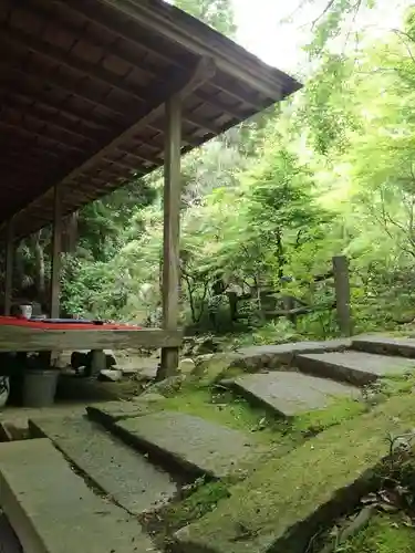 五所駒瀧神社の庭園