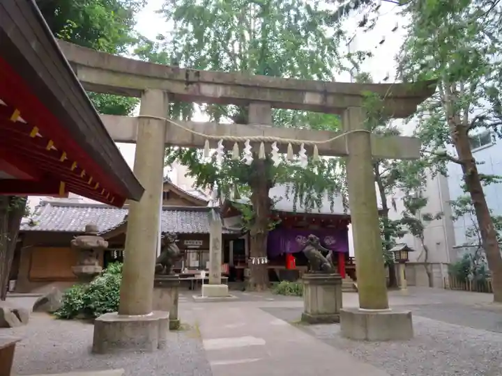 日本橋日枝神社の鳥居