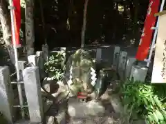 敢國神社の建物その他