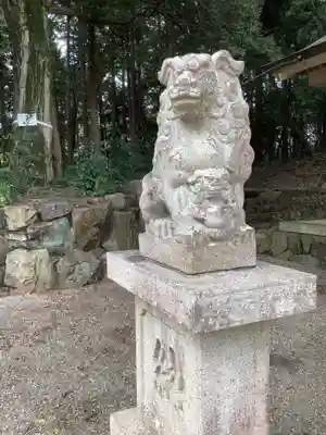 八幡社の狛犬