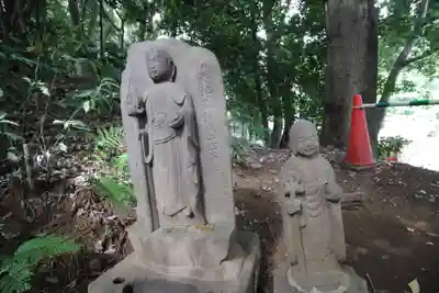 貫井神社の地蔵
