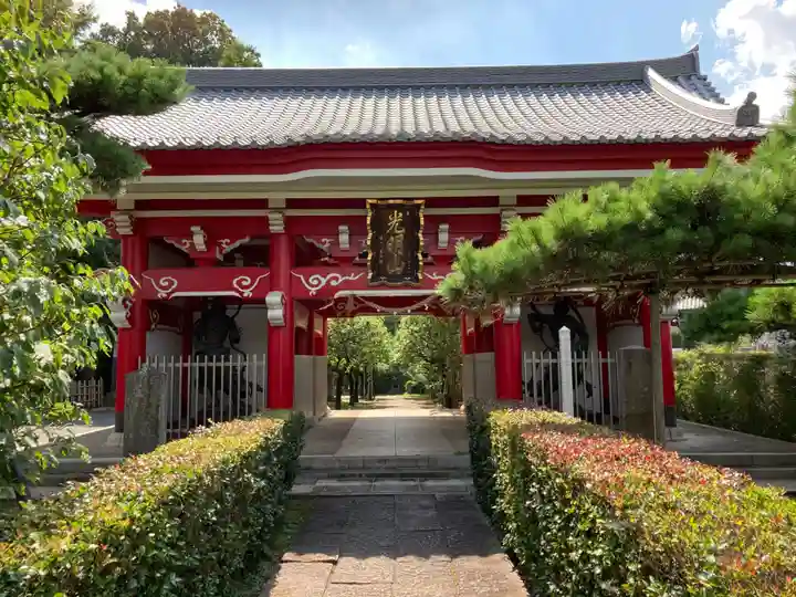 如意輪寺の山門・神門
