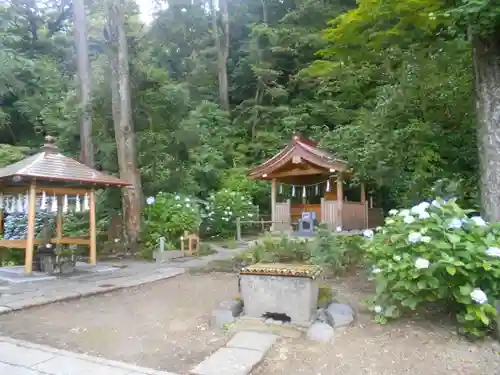 蛇苦止明神（蛇苦止堂）の庭園