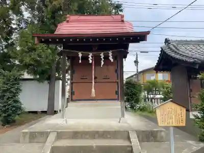 本宿天神社の{uncategorized: "未分類", other: "その他", undefined: "問題あり", building: "その他建物", grave: "お墓", sacred_gate: "鳥居", guardian: "狛犬", statue: "像", buddha: "仏像", history: "歴史", nature: "自然", garden: "庭園", animal: "動物", pagoda: "塔", temizu: "手水舎", mountain_gate: "山門・神門", sanctuary: "本殿・本堂", subordinate: "末社・摂社", art: "芸術", scenery: "景色", jizo: "地蔵", ema: "絵馬", goshuin: "御朱印", omikuji: "おみくじ", items: "授与品その他", amulet: "お守り", goshuincho: "御朱印帳", eats: "食事", festival: "お祭り", votive_dance: "神楽", shichigosan: "七五三参", wedding: "結婚式", experience: "体験その他", initially: "初詣", around: "周辺", anti_infection: "感染症対策"}