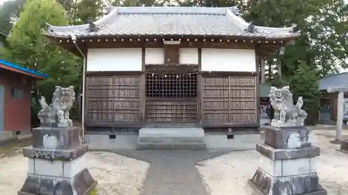 八幡神社の本殿・本堂