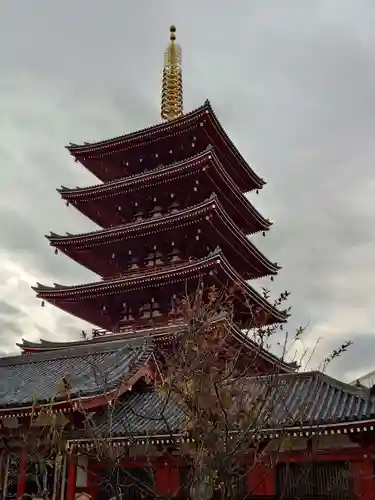 浅草寺の塔