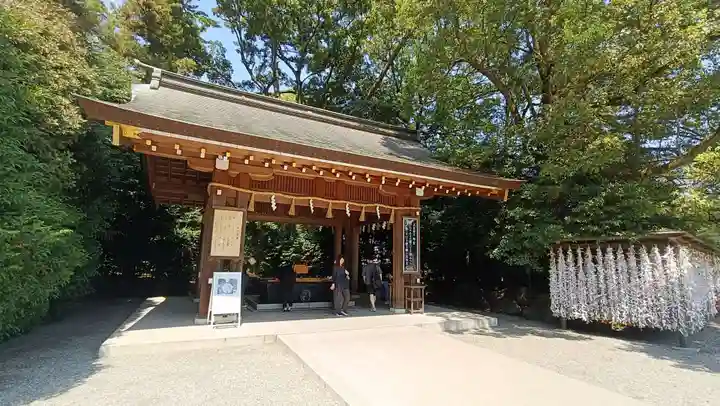 寒川神社の手水舎