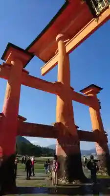 厳島神社の鳥居
