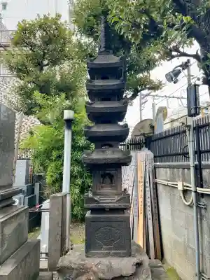 正覚寺の{uncategorized: "未分類", other: "その他", undefined: "問題あり", building: "その他建物", grave: "お墓", sacred_gate: "鳥居", guardian: "狛犬", statue: "像", buddha: "仏像", history: "歴史", nature: "自然", garden: "庭園", animal: "動物", pagoda: "塔", temizu: "手水舎", mountain_gate: "山門・神門", sanctuary: "本殿・本堂", subordinate: "末社・摂社", art: "芸術", scenery: "景色", jizo: "地蔵", ema: "絵馬", goshuin: "御朱印", omikuji: "おみくじ", items: "授与品その他", amulet: "お守り", goshuincho: "御朱印帳", eats: "食事", festival: "お祭り", votive_dance: "神楽", shichigosan: "七五三参", wedding: "結婚式", experience: "体験その他", initially: "初詣", around: "周辺", anti_infection: "感染症対策"}