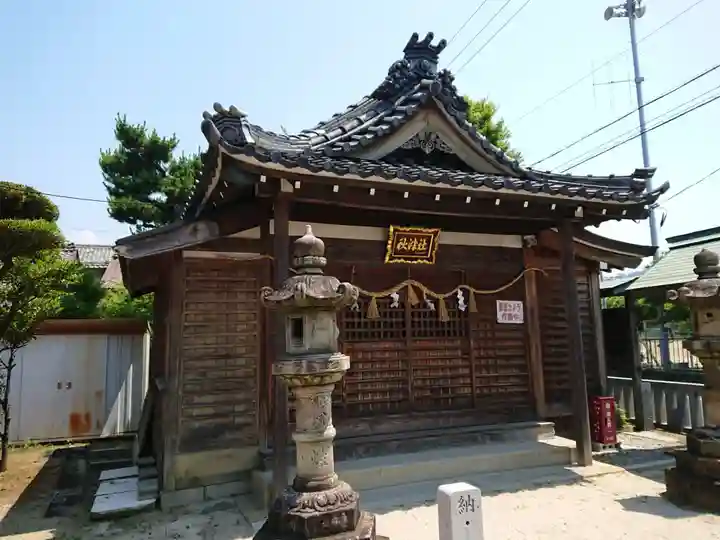 秋津神社の本殿・本堂