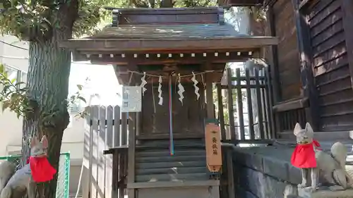池尻稲荷神社の末社・摂社