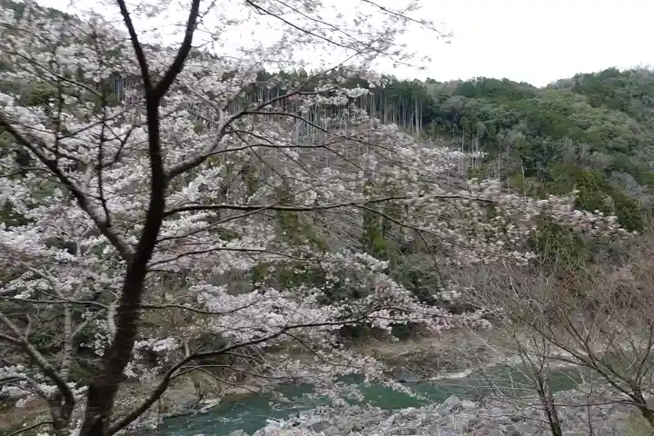 御髪神社の周辺
