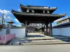 久米田寺の山門