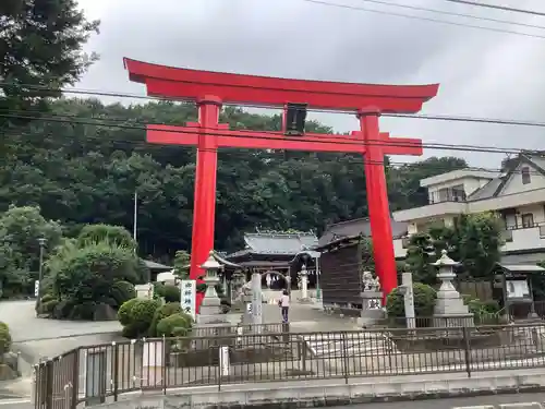 武州柿生琴平神社の鳥居