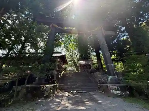 諏訪大社上社前宮(長野県)